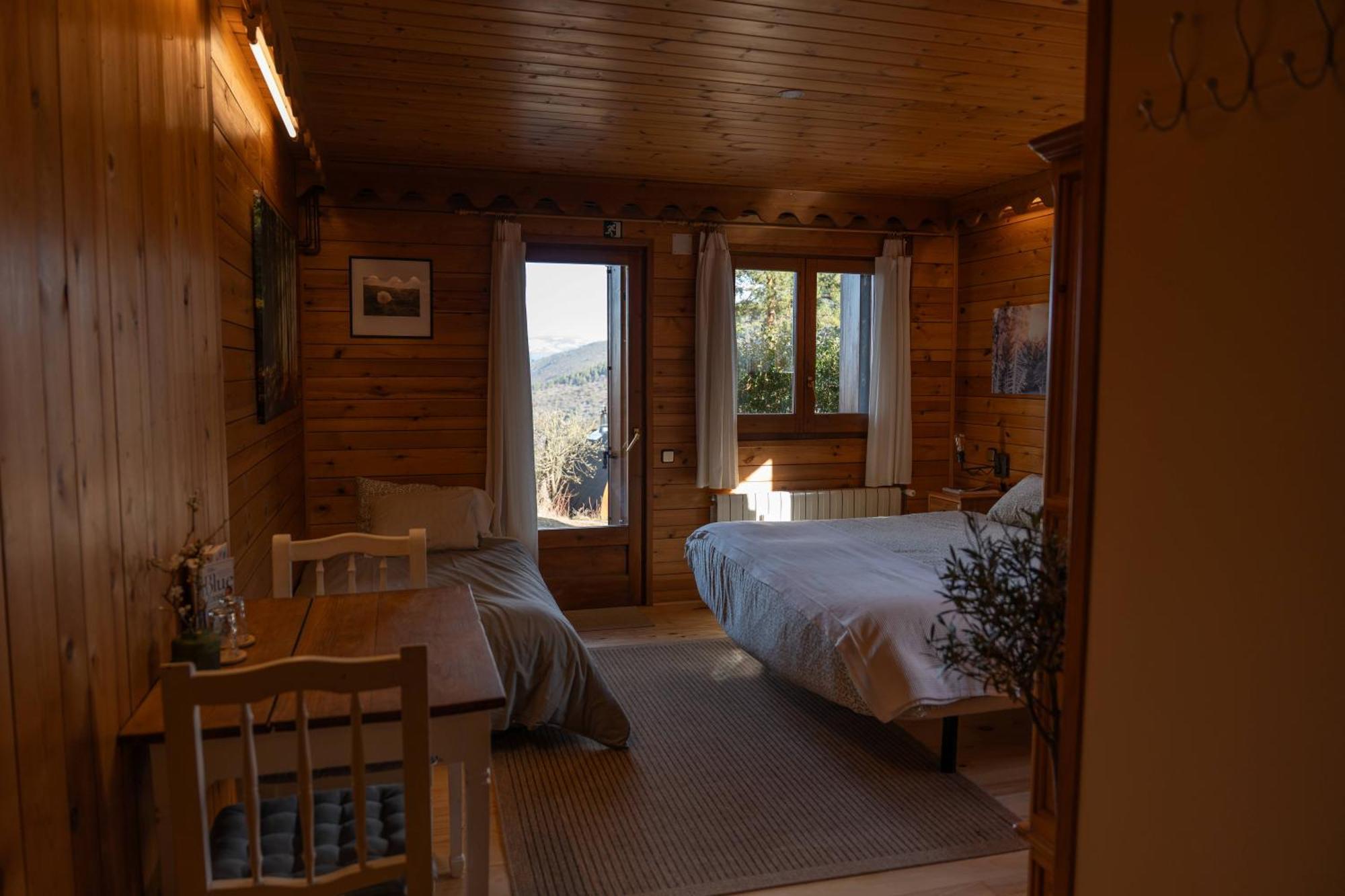 Minds & Mountains Eco Lodge La Molina  Buitenkant foto